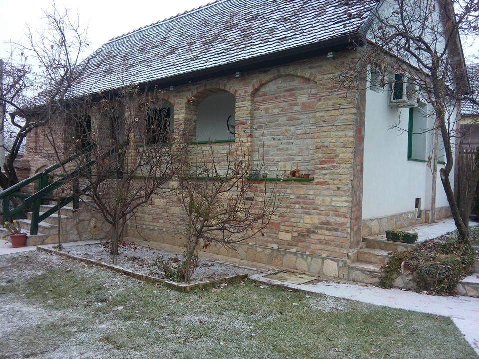 Ilkicev Kucerak Apartman Vrdnik Exterior foto